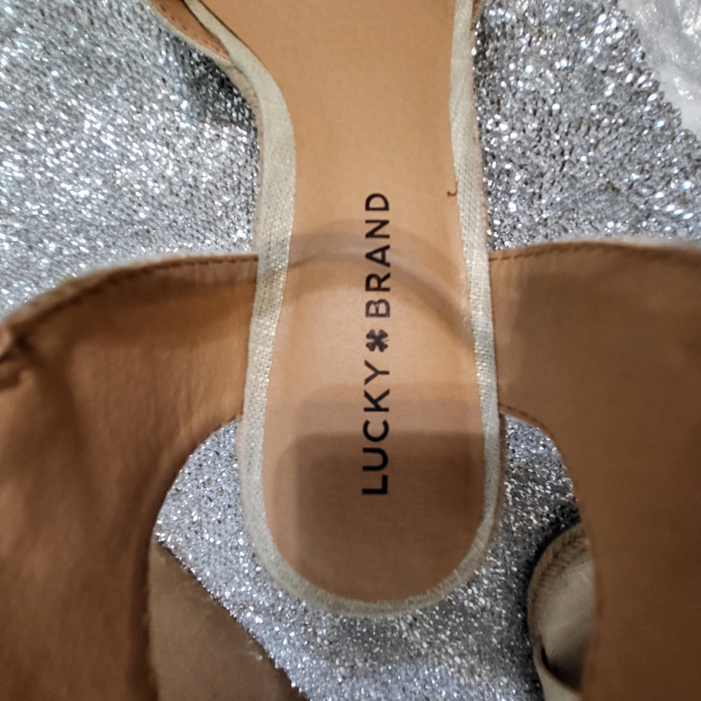Lucky Brand Cream Tan Espadrilles with Cushioned Straps - Picture 7 of 9
